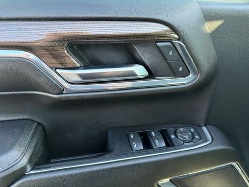 Used 2024 Chevrolet Silverado 1500 LT AWD/4WD image 26