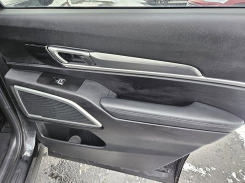 Used 2022 Kia Telluride S image 14