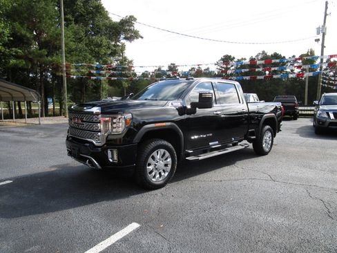 Used 2020 GMC Sierra 2500 Denali w/ Denali Ultimate Package image 2