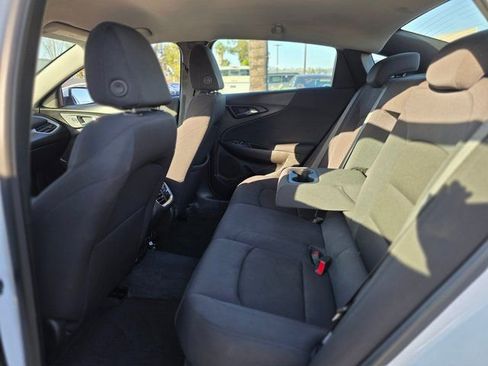 Used 2023 Chevrolet Malibu LT image 13