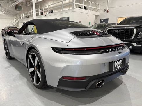 Used 2026 Porsche 911 Carrera RWD image 5