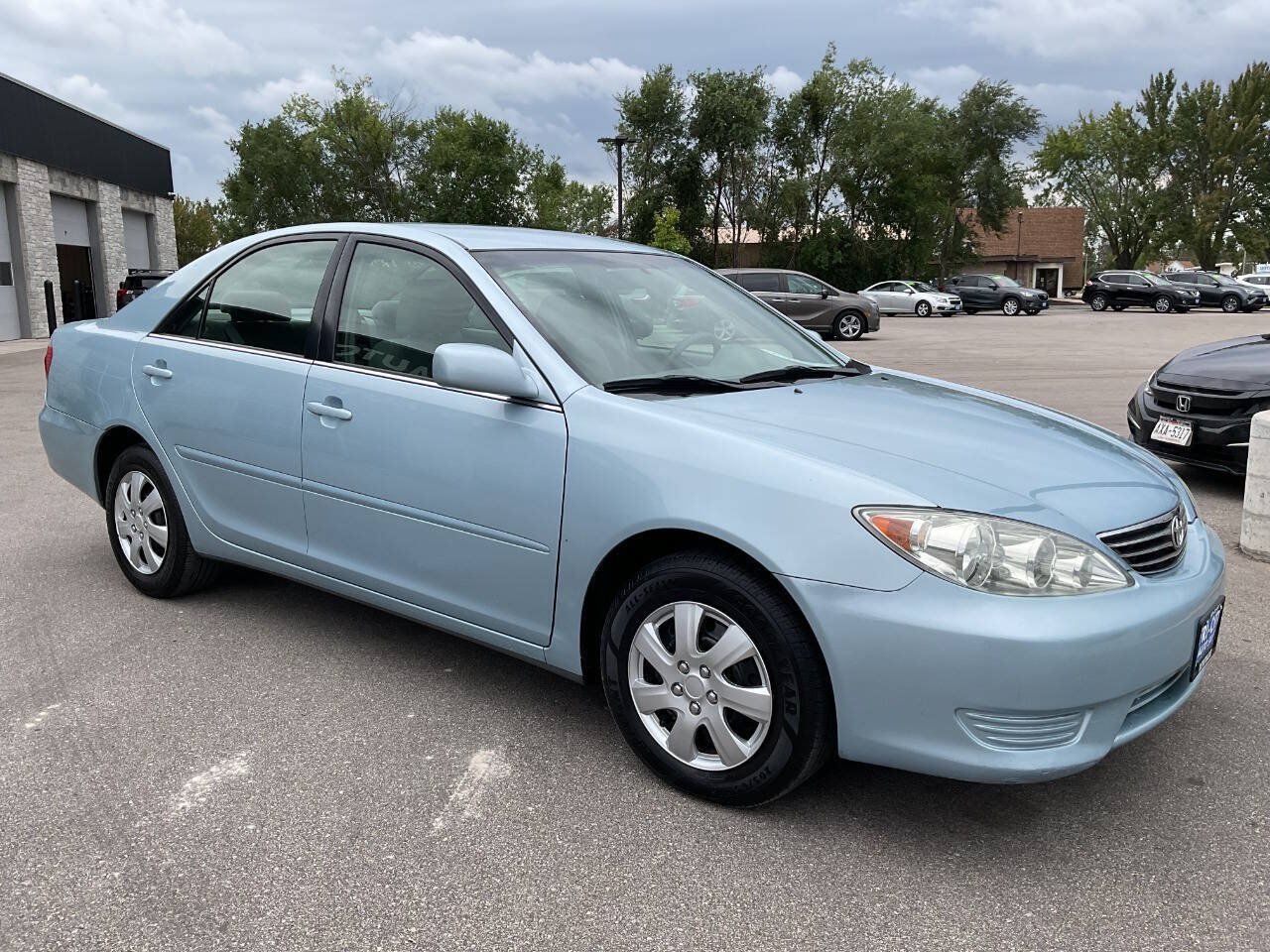 Used 2005 Toyota Camry FWD image 10