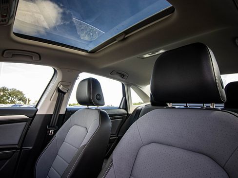 New 2026 Volkswagen Jetta SE image 43