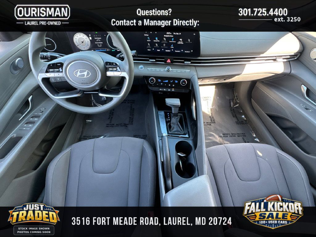 Used 2024 Hyundai Elantra SEL FWD image 16