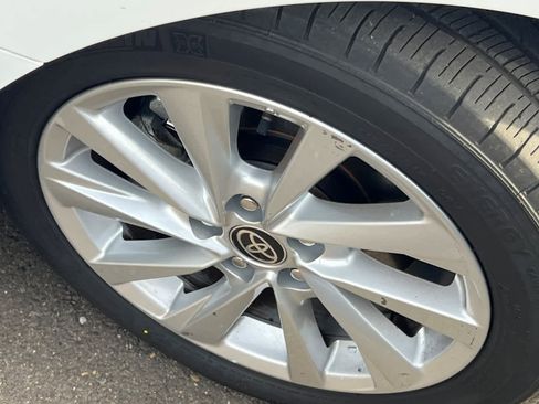 Used 2023 Toyota Camry LE image 22