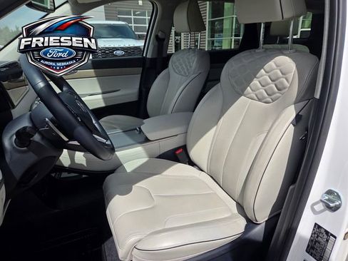Used 2021 Hyundai Palisade Limited w/ Winter Package AWD/4WD image 13
