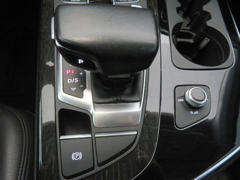 Used 2019 Audi Q7 3.0T Premium Plus image 49
