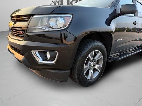 Used 2020 Chevrolet Colorado Z71 AWD/4WD image 30