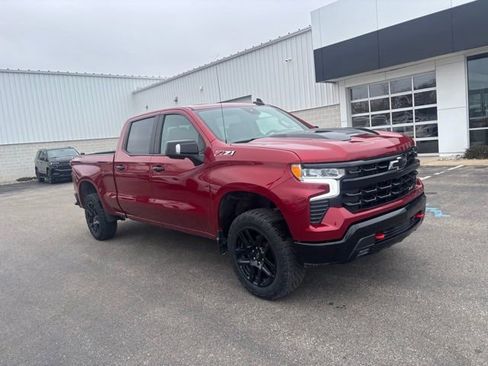 Used 2023 Chevrolet Silverado 1500 LT Trail Boss w/ LT Trail Boss Premium Package image 4