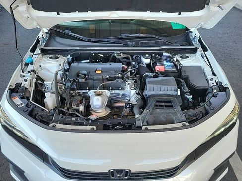 Used 2024 Honda Civic Sport image 9