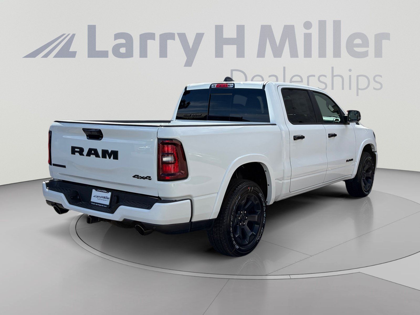 New 2026 RAM 1500 Big Horn AWD/4WD image 5