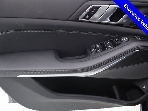 New 2025 BMW X5 xDrive50e w/ Premium Package image 17