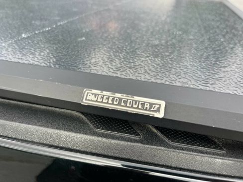 Used 2019 Toyota Tundra SR5 AWD/4WD image 18