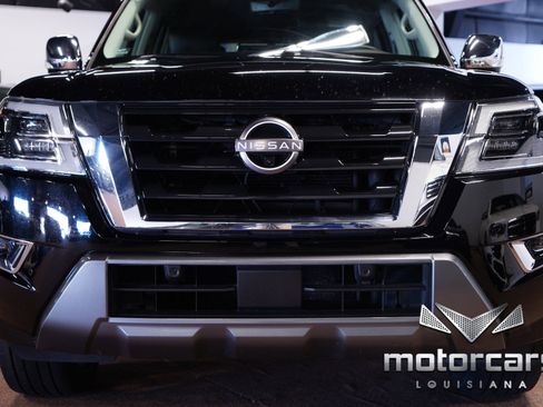 Used 2021 Nissan Armada Platinum w/ Captain's Chairs Package image 10