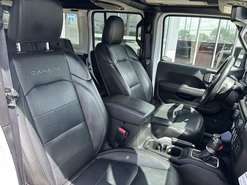 Used 2021 Jeep Wrangler Unlimited Sahara w/ Cold Weather Group image 11