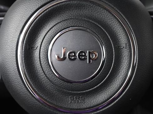 Used 2020 Jeep Renegade Sport AWD/4WD image 36