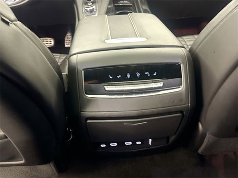 Used 2023 Cadillac Escalade ESV V image 26