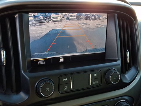 Used 2020 Chevrolet Colorado Z71 w/ Z71 Midnight Edition image 20