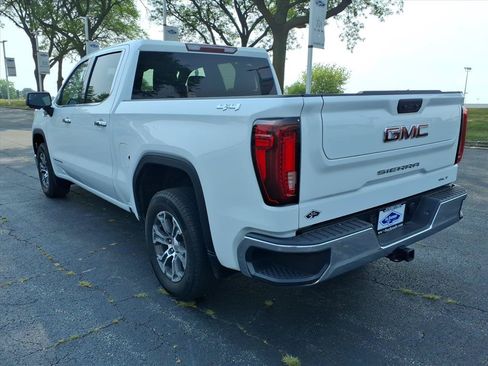 Used 2025 GMC Sierra 1500 SLT AWD/4WD image 5