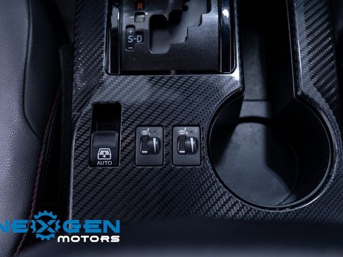 Used 2019 Toyota 4Runner TRD Off-Road Premium image 17