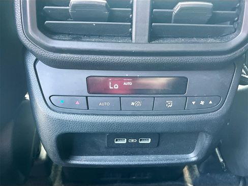 Used 2023 Honda Pilot EX-L image 23