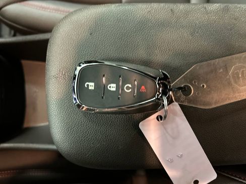 Used 2025 Chevrolet Trax RS w/ Driver Confidence Package image 22