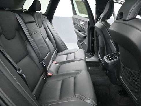 Used 2021 Volvo XC60 T5 Inscription w/ Advanced Package FWD image 20