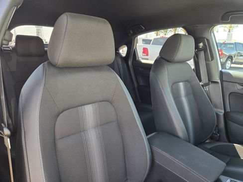 Used 2026 Honda Civic Sport image 31