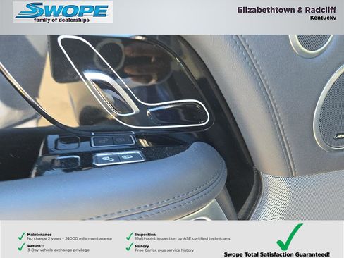Used 2020 Land Rover Range Rover HSE image 12