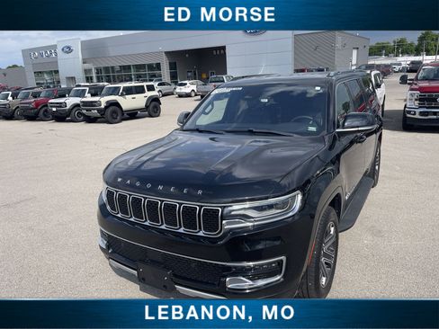 Used 2024 Jeep Wagoneer L Series II AWD/4WD image 18