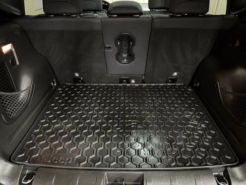 Used 2019 Jeep Renegade Altitude w/ Quick Order Package 2XM image 21