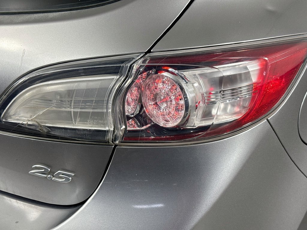 Used 2010 MAZDA MAZDA3 s Grand Touring FWD image 29