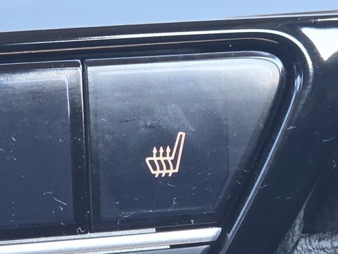 Certified 2022 Honda Civic EX image 6