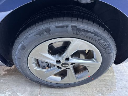 New 2026 Genesis GV70 2.5T Select image 22