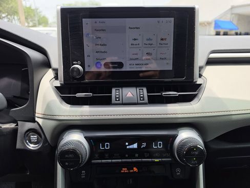 Used 2025 Toyota RAV4 XLE Premium AWD/4WD image 22