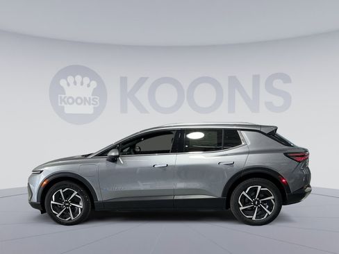 New 2026 Chevrolet Equinox EV LT image 13