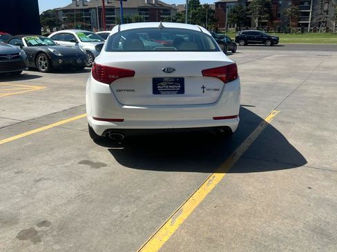 Used 2012 Kia Optima EX FWD image 6
