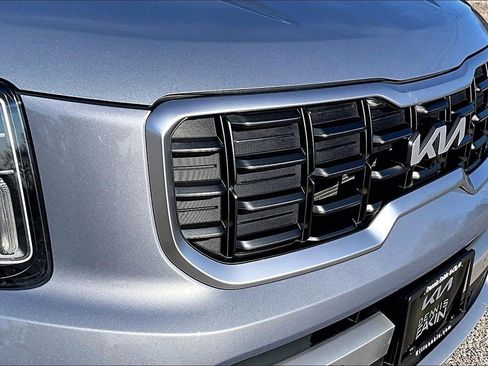 Used 2023 Kia Telluride SX image 30