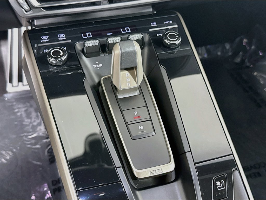 Certified 2025 Porsche 911 Turbo S AWD/4WD image 17
