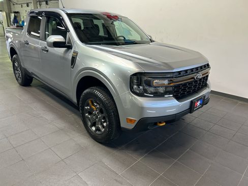 Used 2023 Ford Maverick Tremor w/ Tremor Off-Road Package AWD/4WD image 2