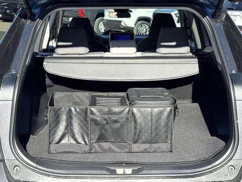 Used 2025 Toyota RAV4 XLE w/ Convenience Package image 15