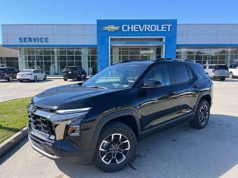 New 2026 Chevrolet Equinox ACTIV w/ Convenience Package III FWD image 2