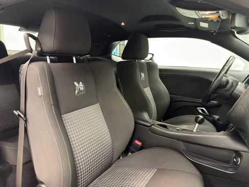 Used 2021 Dodge Challenger R/T Scat Pack RWD image 12