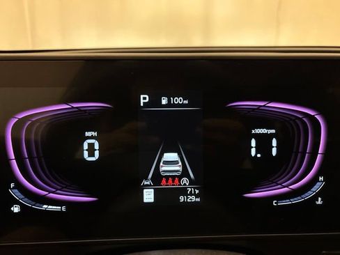 Certified 2025 Kia Sportage X-Line w/ Premium Package AWD/4WD image 13