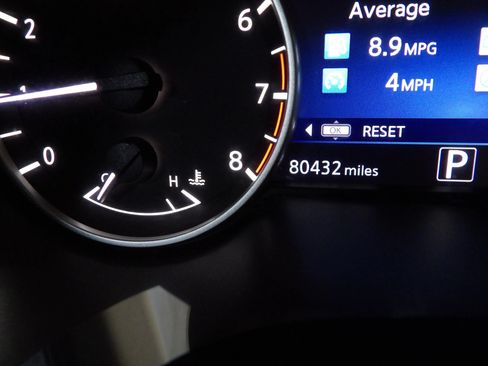 Used 2018 Nissan Maxima 3.5 SV FWD image 17