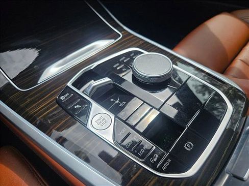 Used 2024 BMW X5 xDrive40i w/ Premium Package image 14