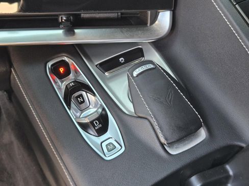 Used 2025 Chevrolet Corvette Stingray Coupe w/ 1LT RWD image 13