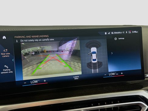 Used 2024 BMW 330i Sedan w/ Convenience Package image 19