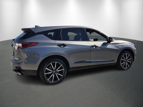 Used 2025 Acura RDX A-Spec image 7