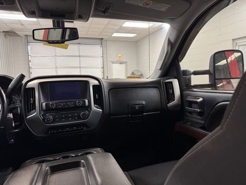 Used 2015 GMC Sierra 2500 SLE w/ SLE Convenience Package image 20